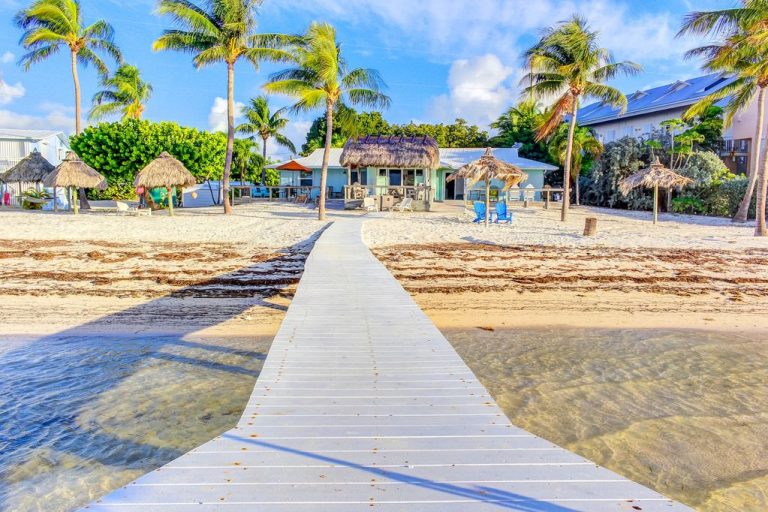 Layton, FL Vacation Rentals, Layton Florida Keys Vacation Homes, Layton